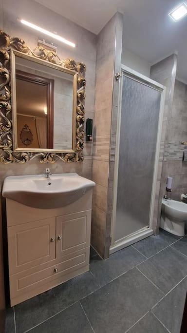 La Casa Tra I Caruggi Apartment Генуа Екстериор снимка